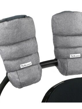 7 A.M. Enfant Gray Polka Dot Stroller Mittens